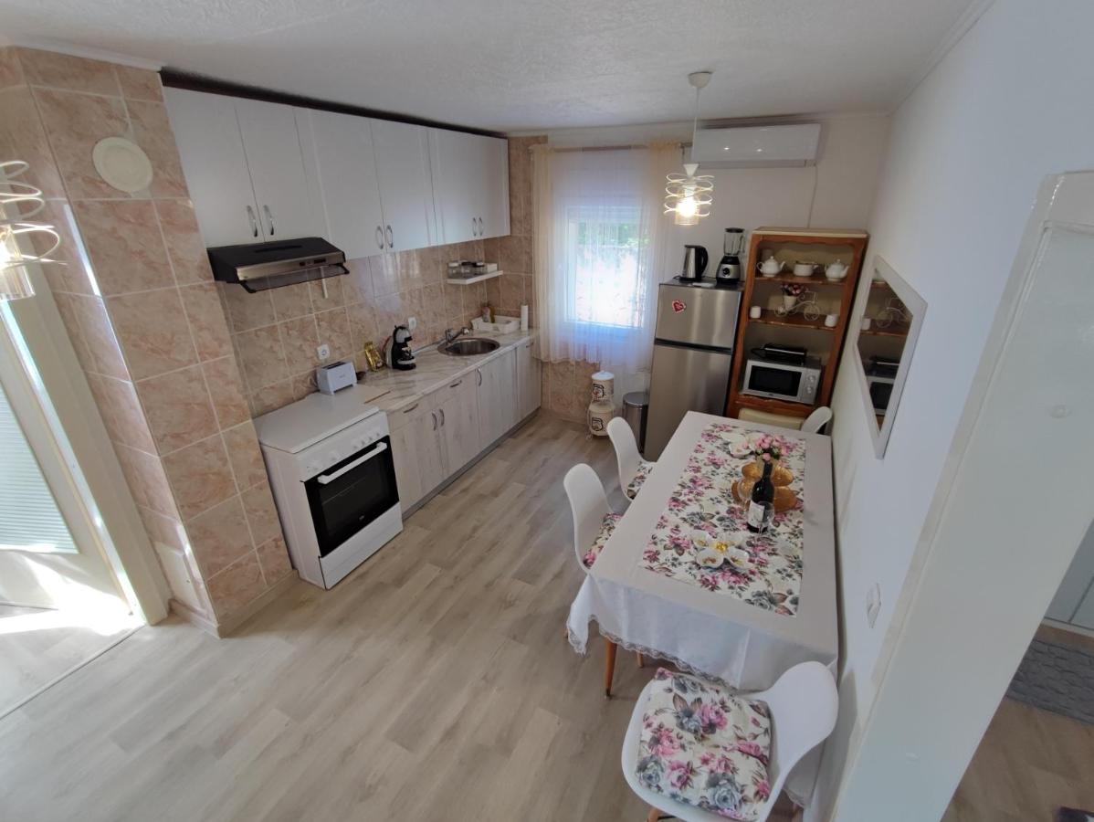 Apartment Barba View Kotor Bagian luar foto