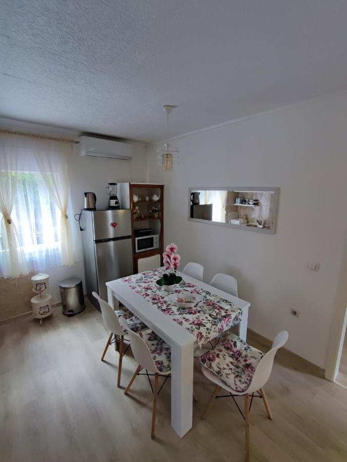 Apartment Barba View Kotor Bagian luar foto